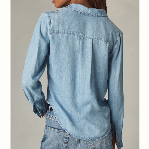 Anthropologie Cloth & Stone Shirred Buttondown Shirt - Picture 2 of 7